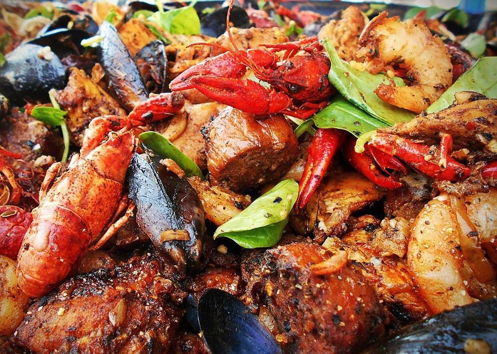 Tango crab · Seafood · Chicken · Vegetarian · Soup · Desserts