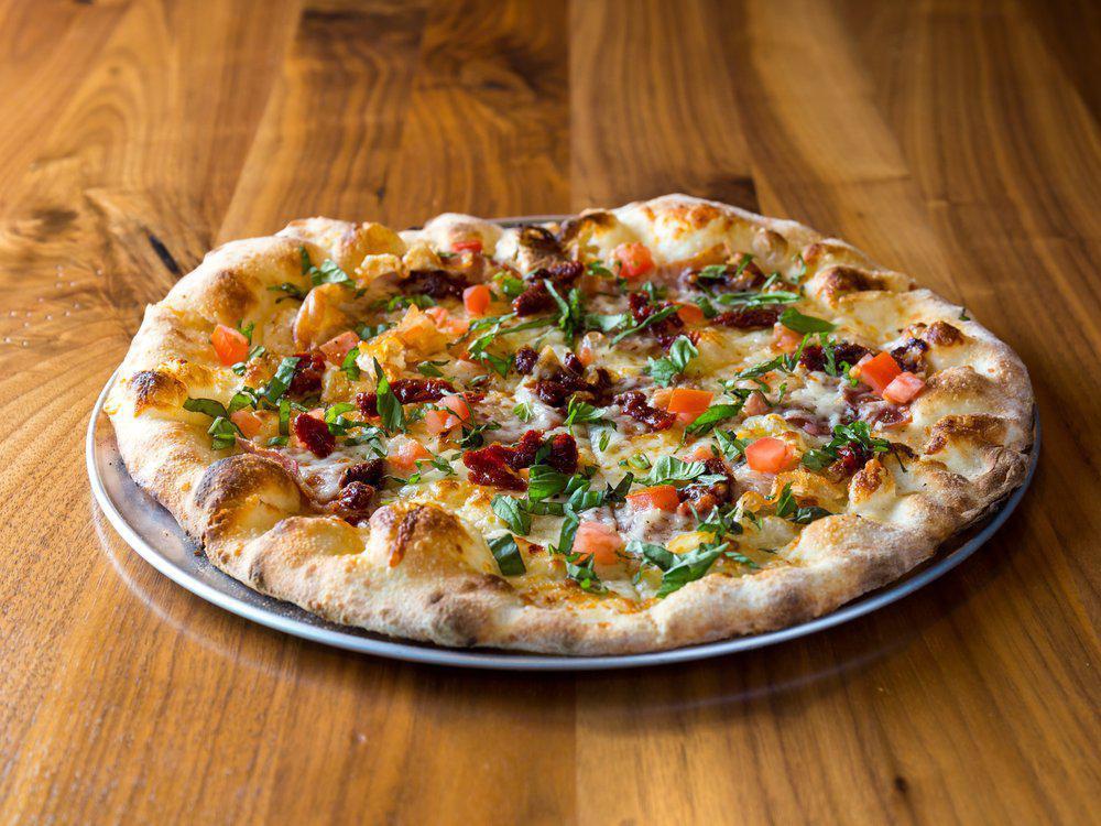 Smokin' Oak Wood-Fired Pizza · Pizza · Italian · Salad · Sandwiches · Desserts