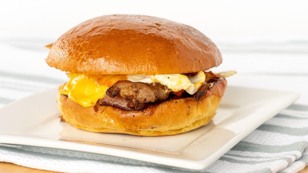 egghole · Breakfast · American · Burgers · Sandwiches · Drinks