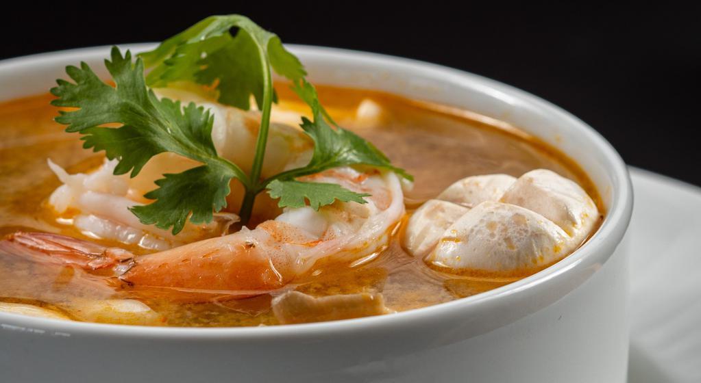 Cashew Thai Cuisine · Thai · Chinese · Soup · Indian · Noodles
