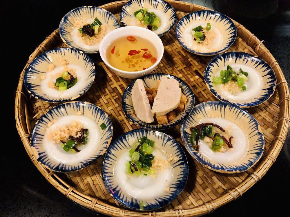 Bun & Oc · Vietnamese · Chinese · Salad · Seafood
