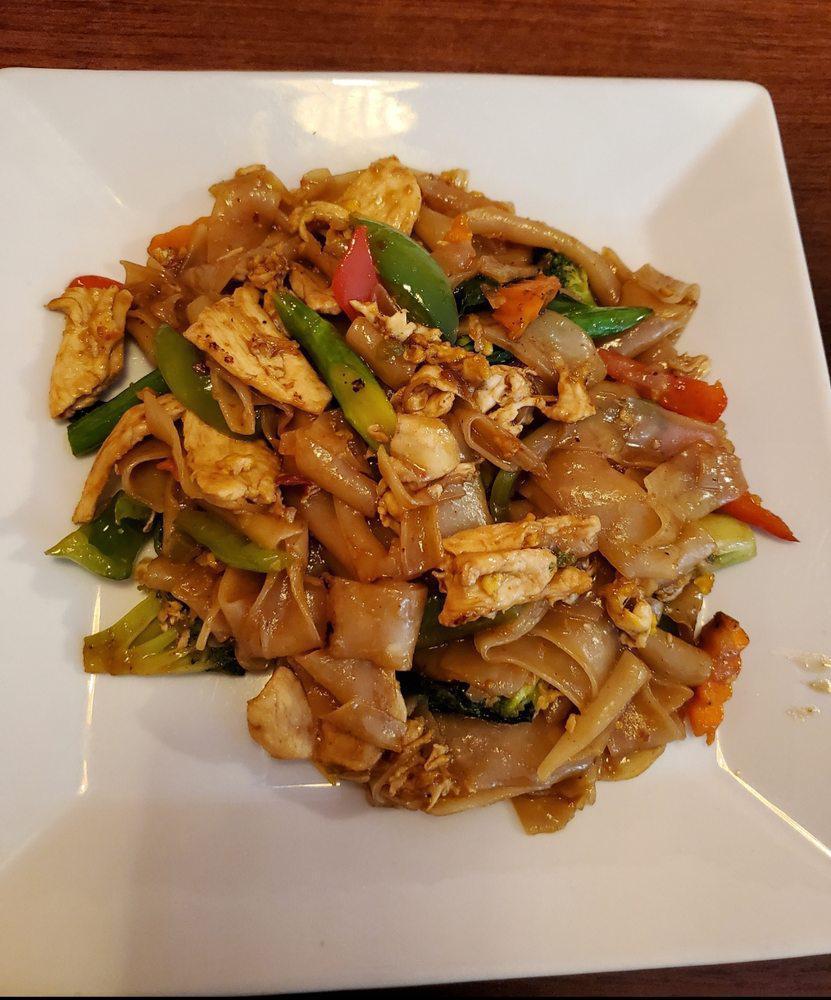 Real Tai Fusion · Thai · Indian · Noodles · Chinese · Soup