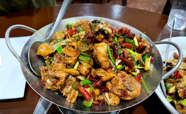 Dong Ting Chun (Chinese cuisine) · Chinese · Chinese Food · Chicken · Seafood