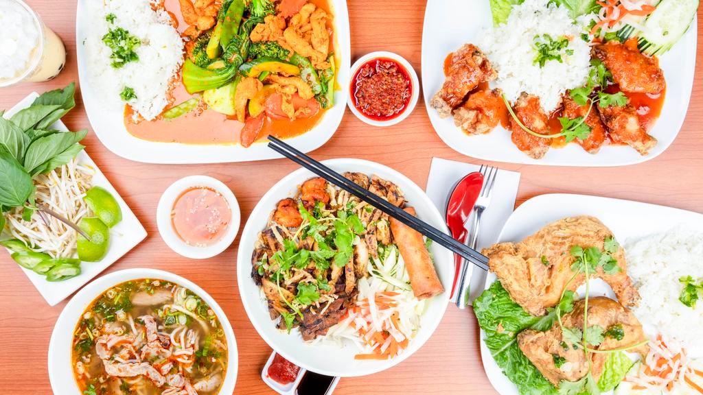 Bang Bang Tasty Pho Asian Cuisine · Vietnamese · Pho · Smoothie · Noodles · Soup