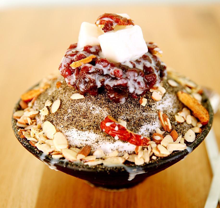 Milkie Milkie Dessert Cafe · Korean · Desserts · Fast Food · Smoothie · Sandwiches
