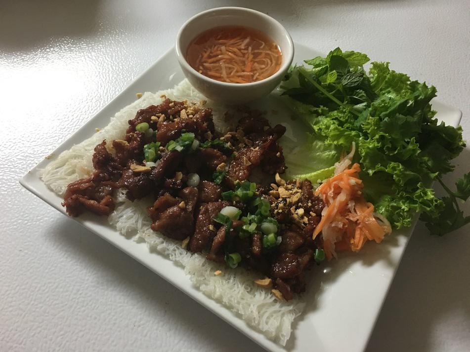 LeBistro Vietnamese Restaurant · Vietnamese · Sandwiches · Soup · Noodles