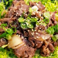 Bulgogi Bowl · Beef bulgogi, lettuce