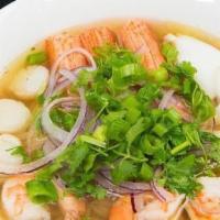 Seafood Noodle Soup (Phở Hải Sản) X-Large · Fish Tofu, Imitation Crab Stick, Shrimp, Cuttle Fish