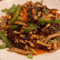 Pork In Hot Garlic Sauce/鱼香肉丝 · 魚香肉絲 spicy