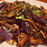 Eggplant In Hot Garlic Sauce/鱼香茄子 · 魚香茄子