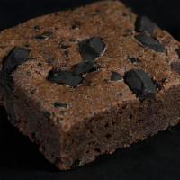 Peruvian Chocolate Manifesto® Brownie · Dense and fudgy with a chewy crust. Sustainably sourced Peruvian chocolate adds a delicate f...