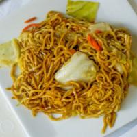 Yakisoba Noodle Half Pan · Serves 8 to 10 people