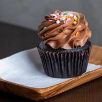 Classic Chocolate · Chocolate cake with vanilla or chocolate buttercream