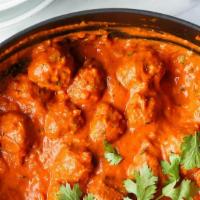 Butter Chicken  · (GF)Tandoori chicken in a mildly spiced with onion Garlic, ginger, tomatoes and butter