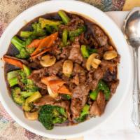  西蘭炒牛肉 / Broccoli Beef · 