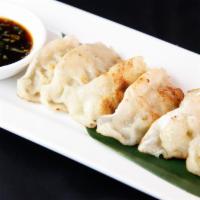 Gyoza · Pan fried pork dumplings
