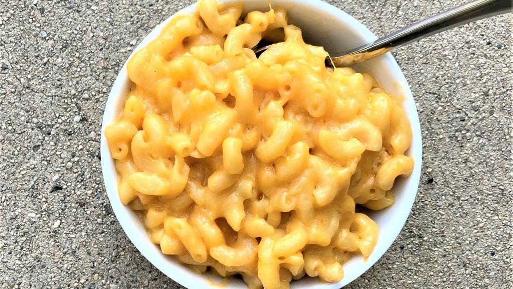 3 Cheese Mac And Cheese For 2 · Made with a combination of 3 kinds of cheese like Cheddar, Gruyère, American, Romano, and Parmesan then topped and baked with breadcrumbs.