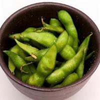 Edamame · 枝豆 Steamed soybeans tossed with sea salt
