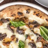 Pizza Bianca (18 Inch) · White pizza with fennel sausage, mushroom, basil, mozzarella.