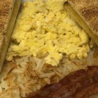 Kelly'S Breakfast · Two eggs with bacon or sausage patty, hash browns and a side of toast. please provide egg pr...