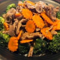 Beef Broccoli · Beef, broccoli, carrot deep fried garlic, and black pepper. (come with rice)