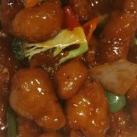 General Tso'S Chicken · Spicy. Tender, lightly battered and stir-fried with fresh veggies in a tangy, sweet and spic...