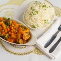Vegetable Jalfrazie (Vegan) · Vegetables stir-fried in brown curry with bell peppers, garlic, ginger, tomatoes and onions