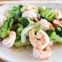 Shrimp With Broccoli · Shrimp sautéed with broccoli, white onions and carrots in a light garlic sauce.