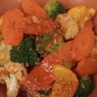 Veggie Bowl · Full pound of fresh vegetable choice of sauce over rice or linguine.