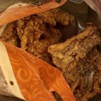 Fried Chicken Mix (8) · Comes with 2 medium sides excluding dressing and yams.