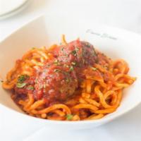 Spaghetti & Meatballs · Spaghetti with 2 meatballs and fresh tomato sauce.