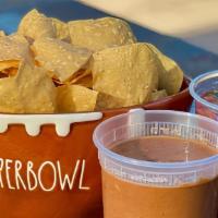 Chip & Dip Family Pack · 1-32oz bean dip
1-32oz salsa
1 LARGE party platter of chips.
INCLUDES SERVING TRAY: Bowl is ...
