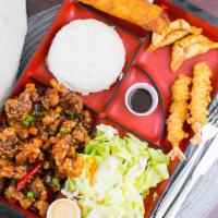 General Tsao'S Chicken Bento · General chicken with rice and salad
1pc eggroll
2pcs gyoza
2pcs shrimp tempura
