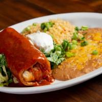Chimichanga Dinner · Crisp burro with fillings, covered with sauce, served with Sour Cream. Shredded or Ground Be...