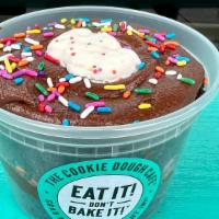 Double Chocolate Dream Pint · Double Chocolate cake dream pint - BROWNIE BATTER cookie dough frosting, chocolate cake crum...