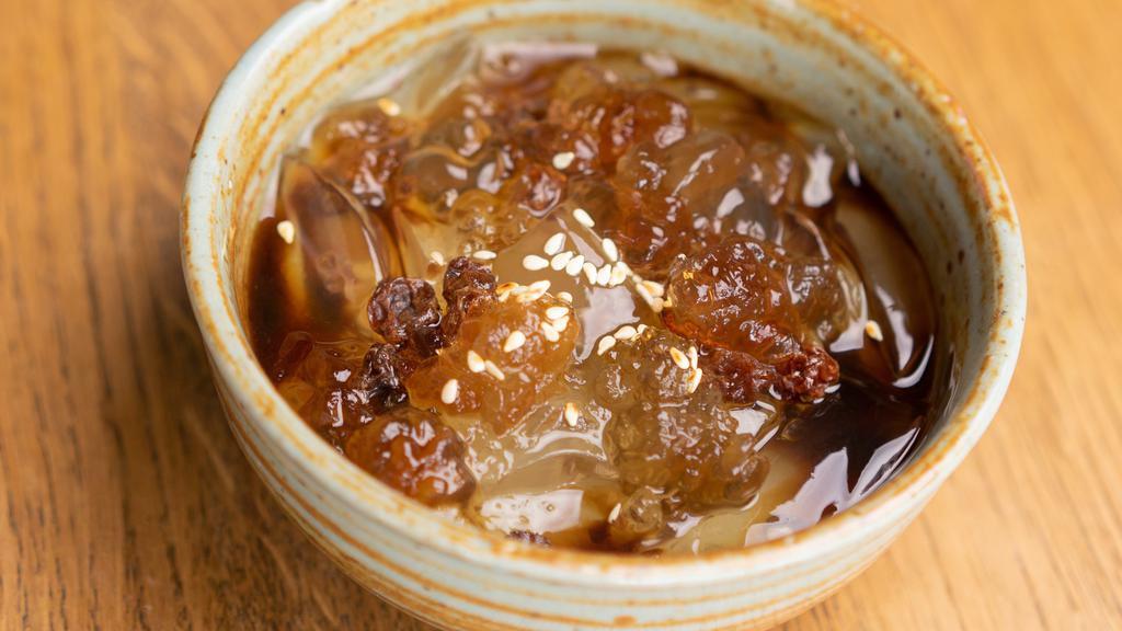 Sweet Sichuan Iced Jelly / 四川冰粉 · A soothing chilled grass jelly
