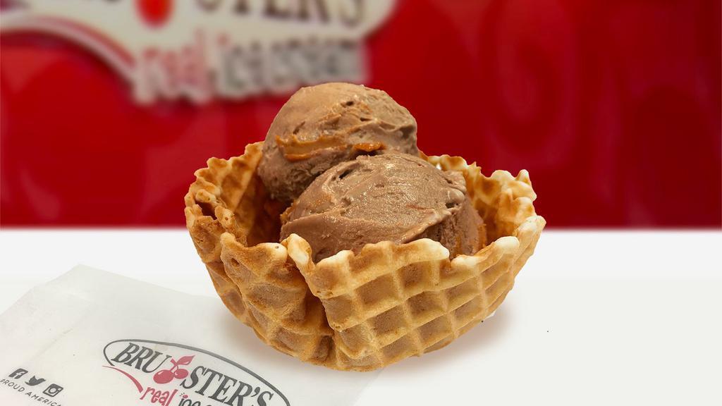 Small Waffle Bowl · 2 Scoops