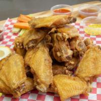15 Piece Wings With 2 Flavors · 