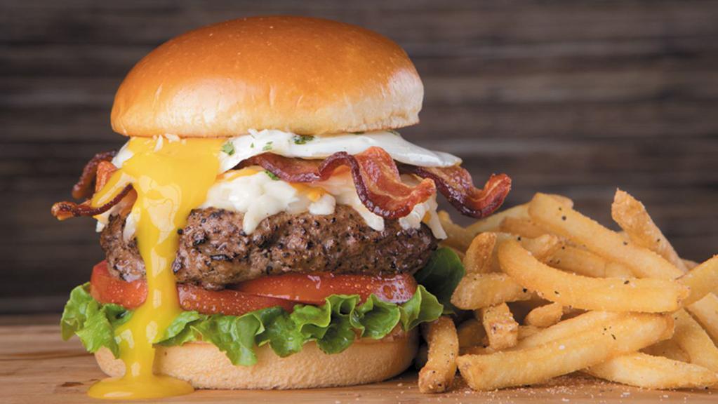 Craft Republic Burger · Applewood bacon, white cheddar cheese, sunnyside up fried egg, with lettuce and tomato