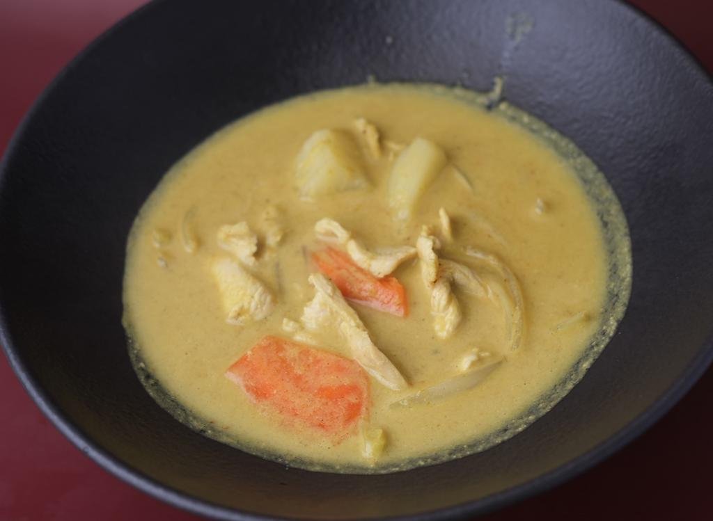 Yellow Curry · Yellow curry paste, coconut milk, carrot, potato, and onion. Served with Jasmine Rice. (32 oz)
