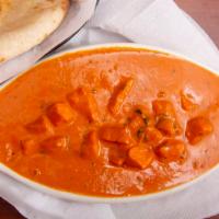 Chicken Makhani · Chicken cooked using house spices, cream, butter and a tough of fenubreek