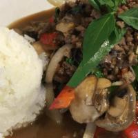Spicy Basil · Sauteed your choice of meat with basil, bell pepper, onion and mushroom in chili sauce.
