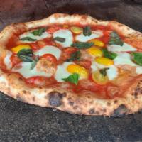 Pizza Margherita Fresca · San Marzano Tomatoes, Fresh Mozzarella, Fresh Basil, Fresh Cherry Tomatoes, Parmesan and Oli...