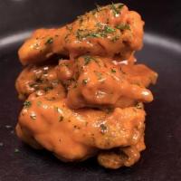 Buffalo Sauce Wings Combo (8 Pcs) · Perfectly Cooked Chicken Wings Tossed in Spicy Buffalo Sauce.
Combo comes with Your Choice o...