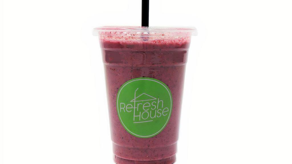 Berry Blast · 16 ounces of triple berry action including strawberries, blueberries, and raspberries all in one flavorful drink. <br /><br />Ingredients: Strawberry. Blueberry. Almond Mylk. Raspberry<br /><br />*Plant-based