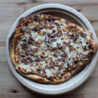 Walla Walla Pizza · Brie, mozzarella, bacon, Texas style bbq sauce