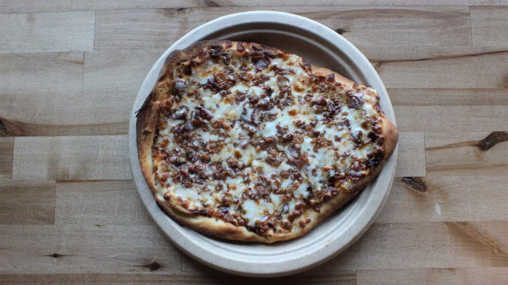 Walla Walla Pizza · Brie, mozzarella, bacon, Texas style bbq sauce