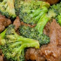 Beef With Broccoli · Served with choice of rice, 1 choice of soup, or soda.
