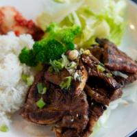 Family Style Marinated Short Ribs 