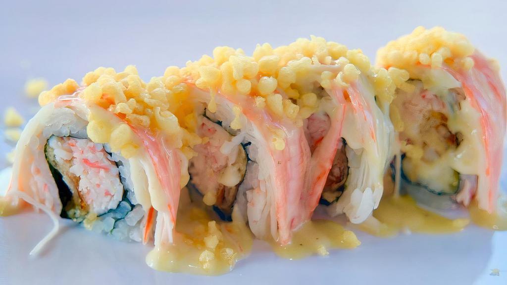 New York Roll · In: crab meat, soft shell crab. 
Out: shredded crab stick with special sauce, white sauce, crunch.